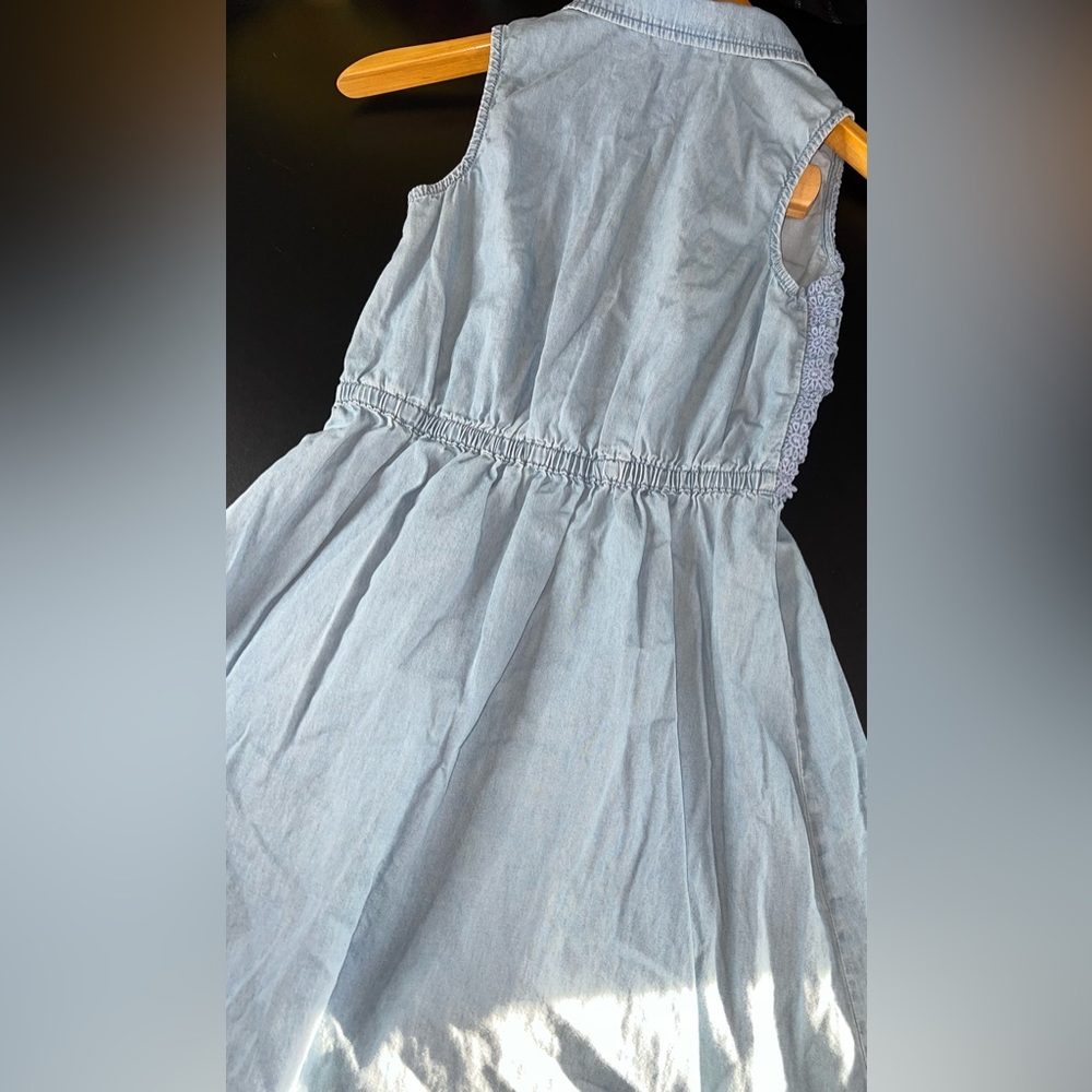 Guess Girl’s Denim Crochet Flower Hi-Low dress size M 10-12 w/ Rhinestones EUC - Picture 7 of 7